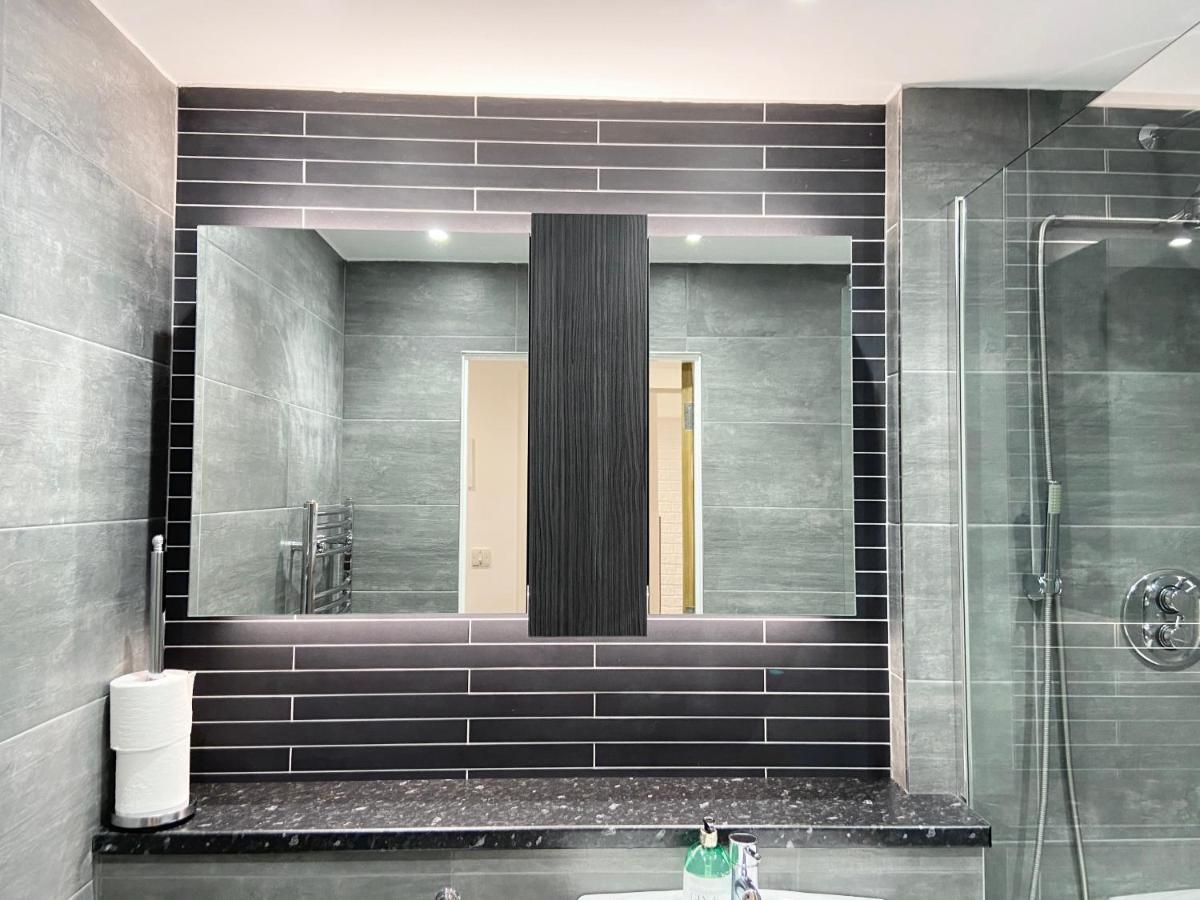 The Works - Private One Bedroom Apartment マンチェスター エクステリア 写真