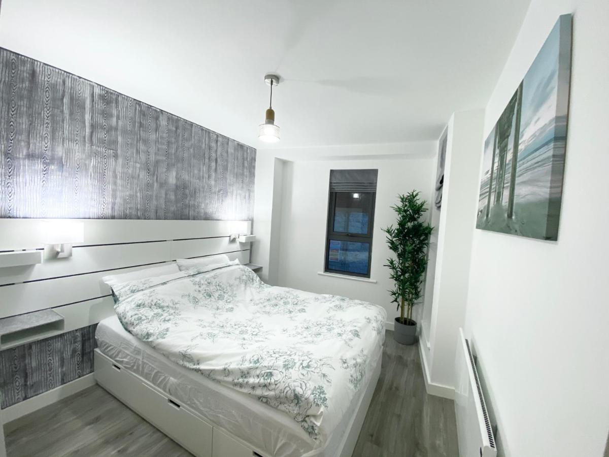 The Works - Private One Bedroom Apartment マンチェスター エクステリア 写真