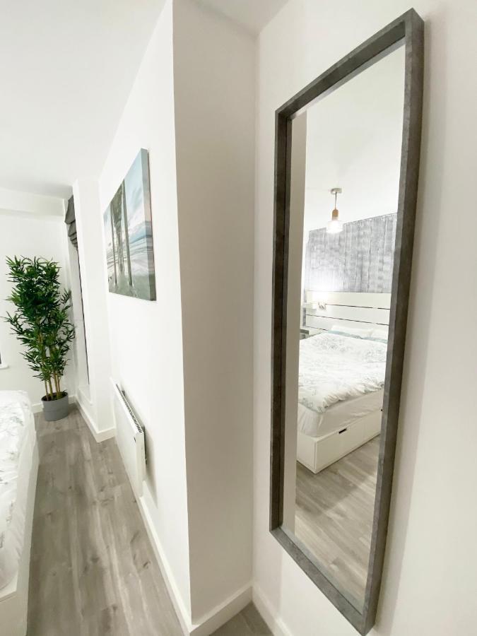 The Works - Private One Bedroom Apartment マンチェスター エクステリア 写真